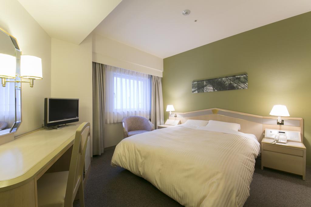 Shin Osaka Washington Hotel Plaza Extérieur photo