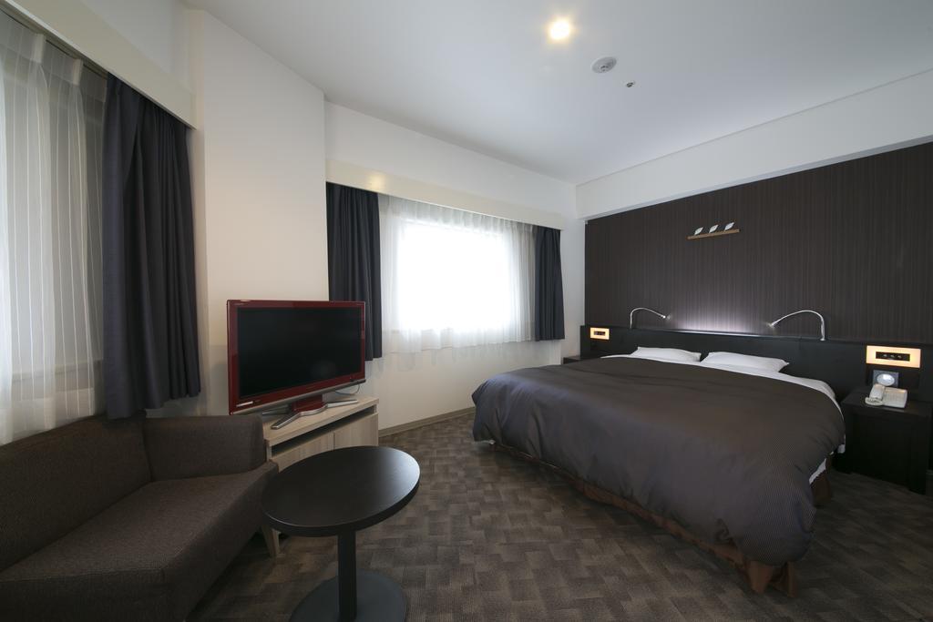 Shin Osaka Washington Hotel Plaza Extérieur photo