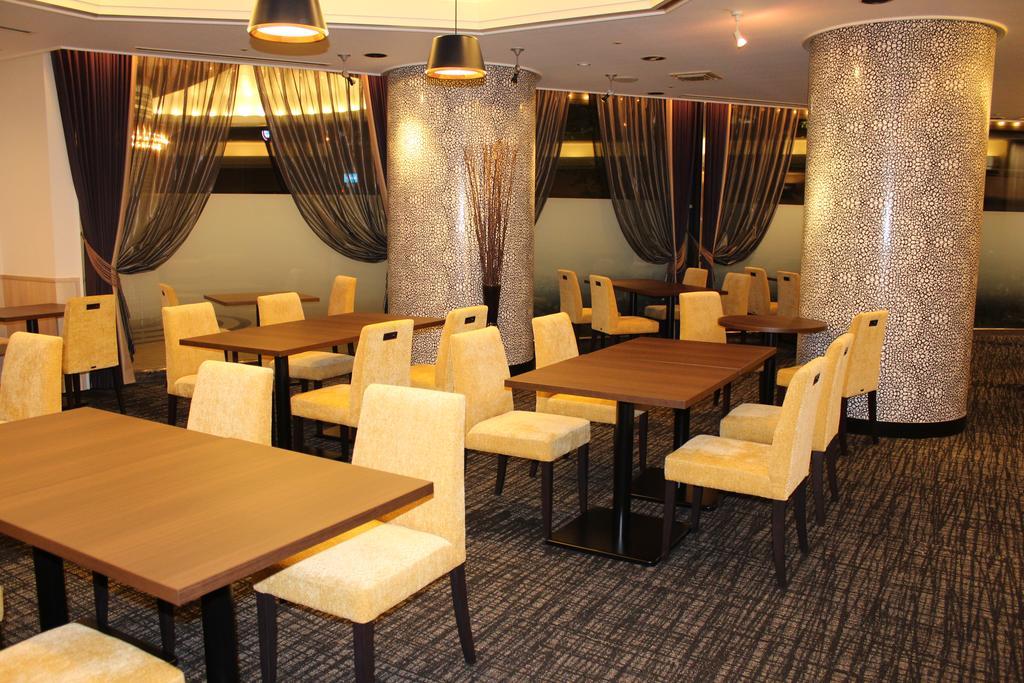Shin Osaka Washington Hotel Plaza Extérieur photo